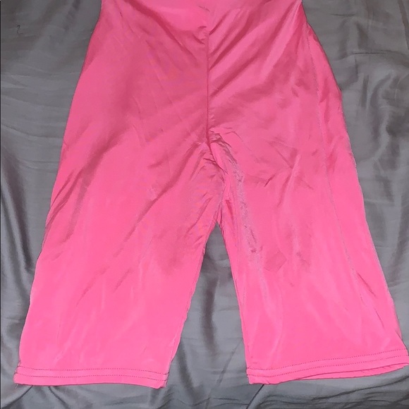 BRAND NEW ✨ Pretty Little Things pink jumpsuit 💕 - Picture 3 of 3